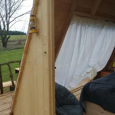 Bungalowe Nr 1 *